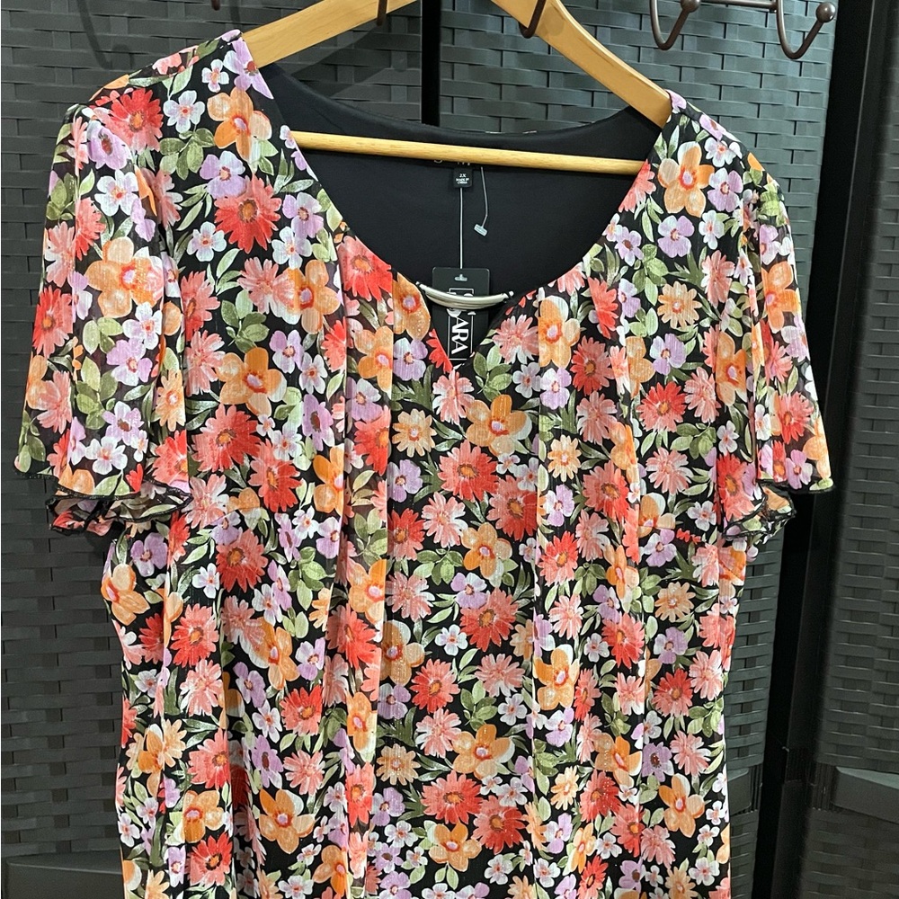 Sara Michelle Multicolor Floral Blouse